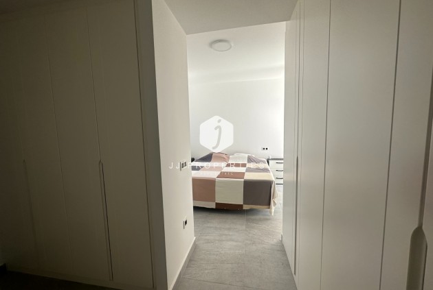 D'occasion - Villa -
San Miguel de Salinas - Inland