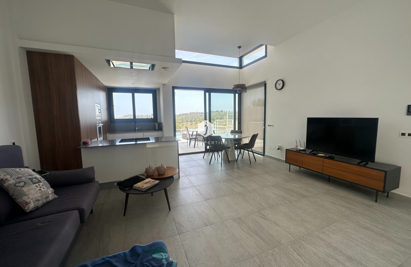 D'occasion - Villa -
San Miguel de Salinas - Inland