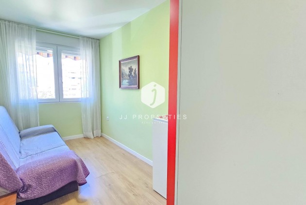 D'occasion - Appartement -
Torrevieja - Playa del Cura