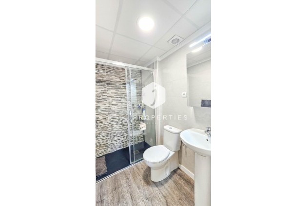 D'occasion - Appartement -
Torrevieja - Playa del Cura