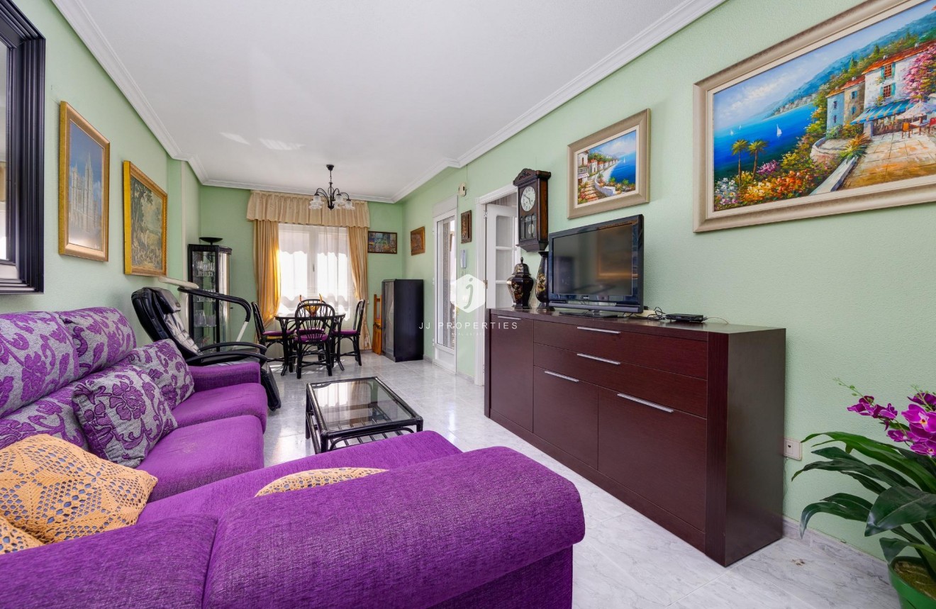Tweedehands - Appartement / flat -
Torrevieja - Antonio Machado