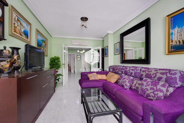 Tweedehands - Appartement / flat -
Torrevieja - Antonio Machado