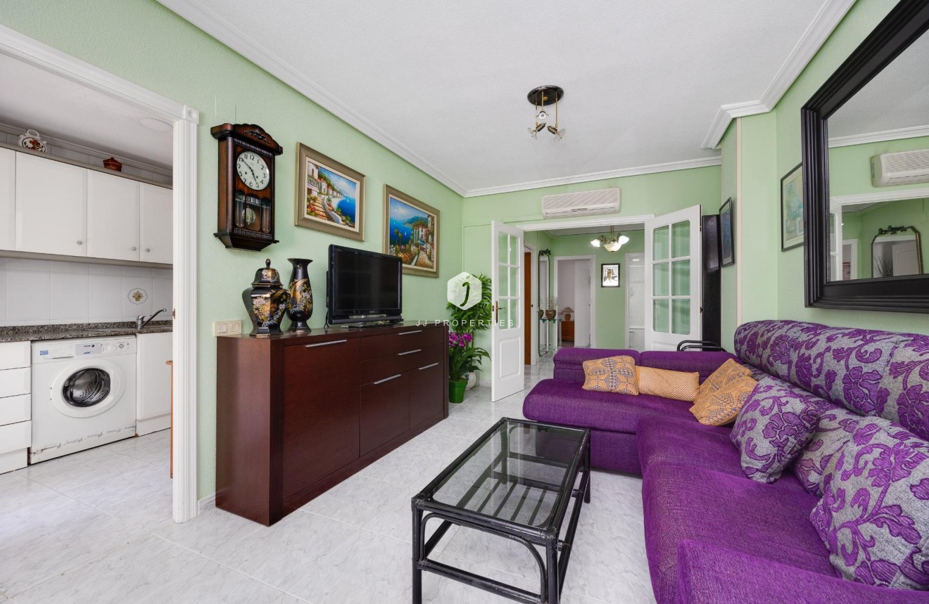 Tweedehands - Appartement / flat -
Torrevieja - Antonio Machado