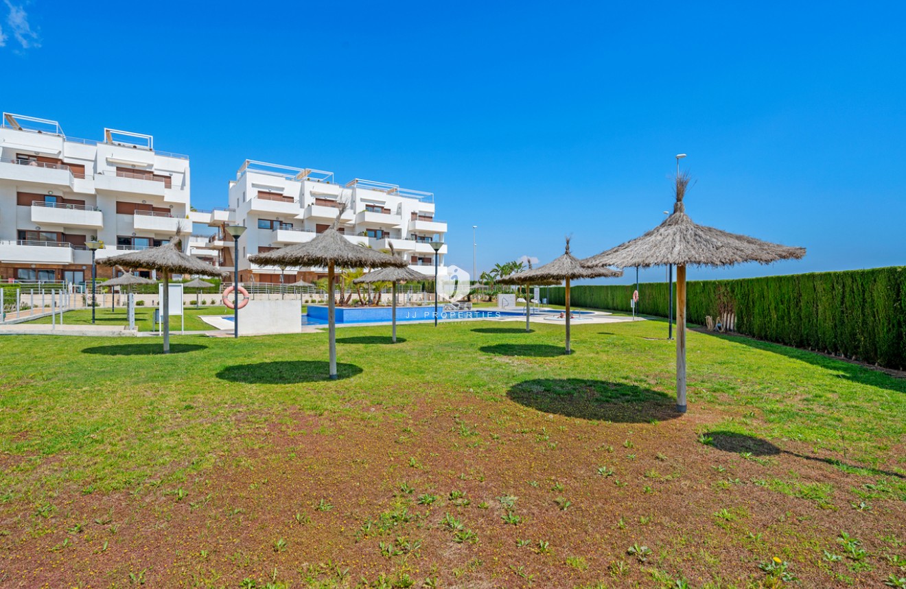 Segunda mano - Apartamento / piso -
Cabo Roig - Costa Blanca