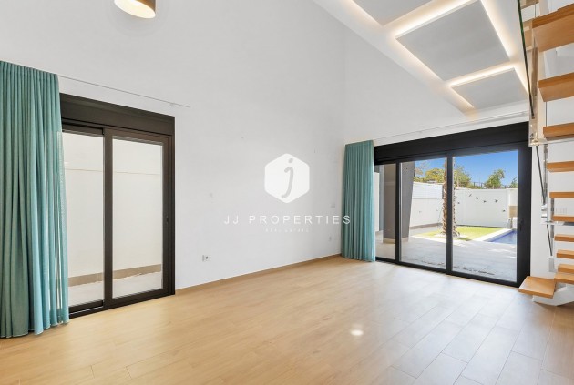 Z drugiej ręki - Villa -
Benijofar - Costa Blanca