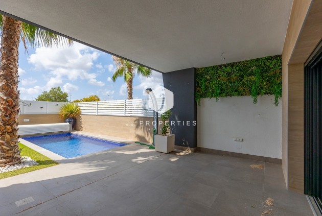 Z drugiej ręki - Villa -
Benijofar - Costa Blanca