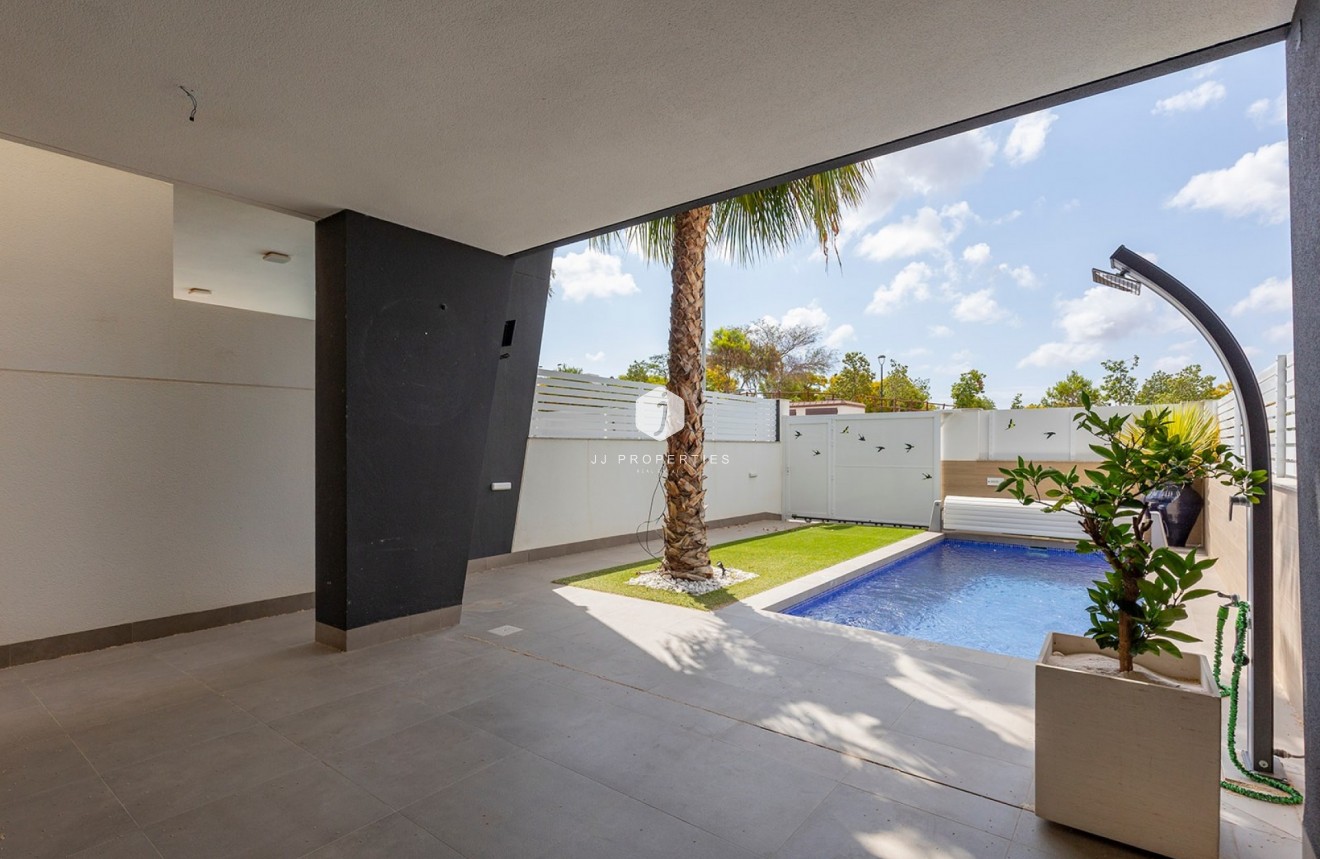 Z drugiej ręki - Villa -
Benijofar - Costa Blanca