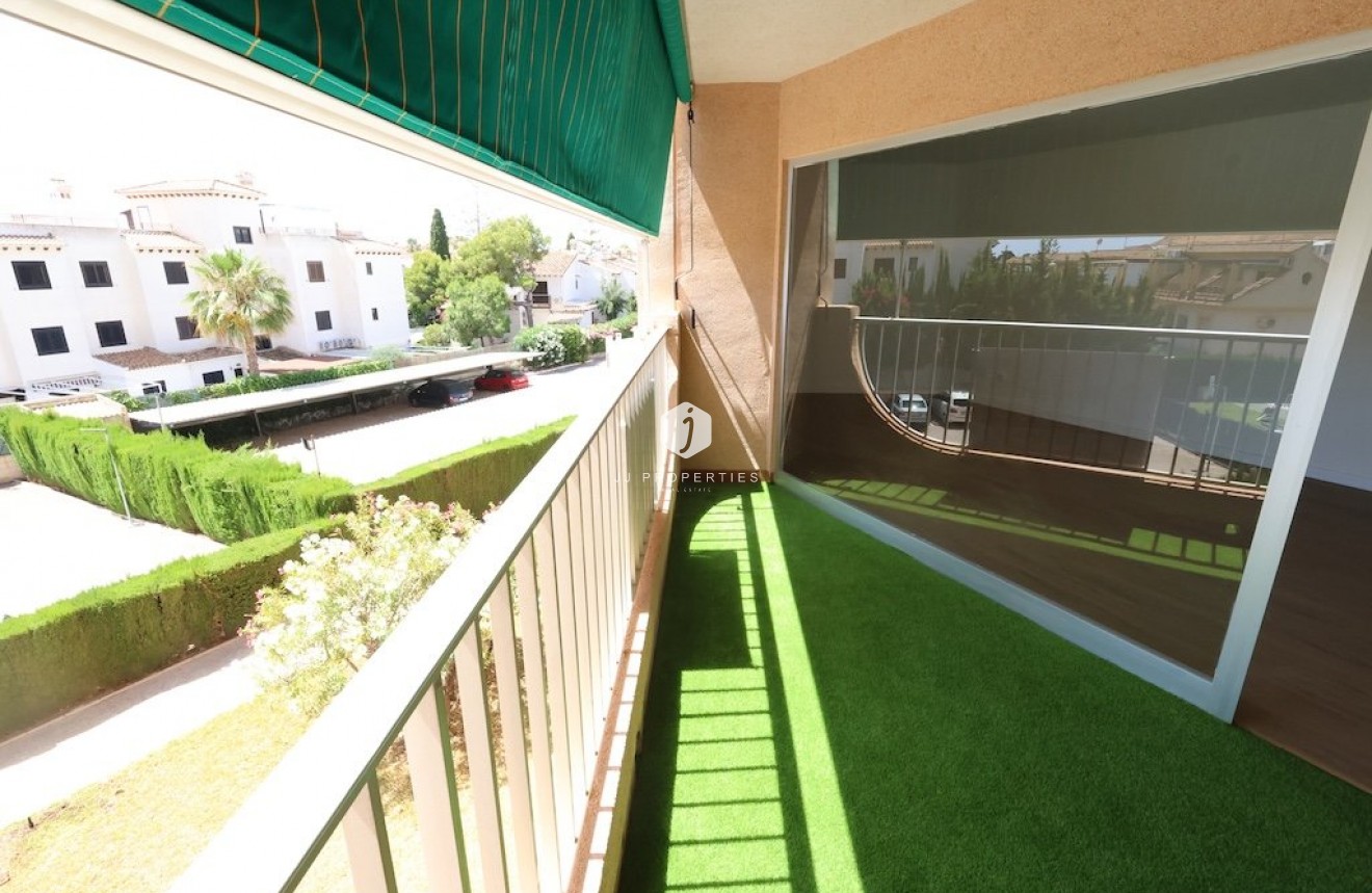 D'occasion - Appartement -
Orihuela Costa - Costa Blanca