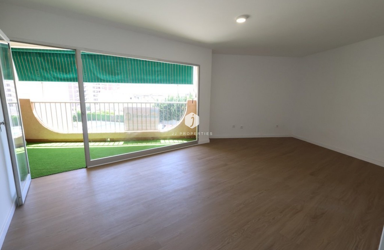 D'occasion - Appartement -
Orihuela Costa - Costa Blanca
