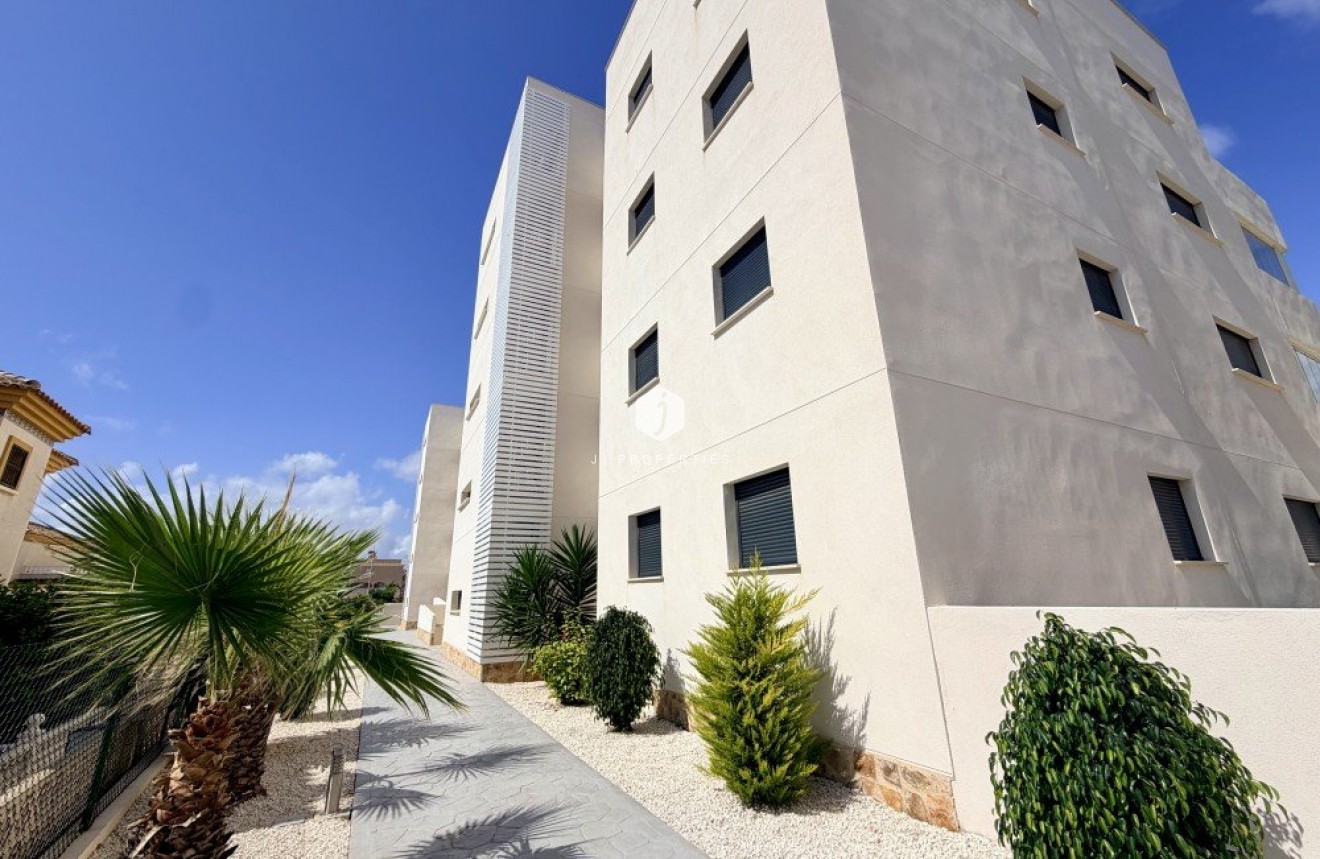 Tweedehands - Appartement / flat -
Orihuela Costa - Costa Blanca