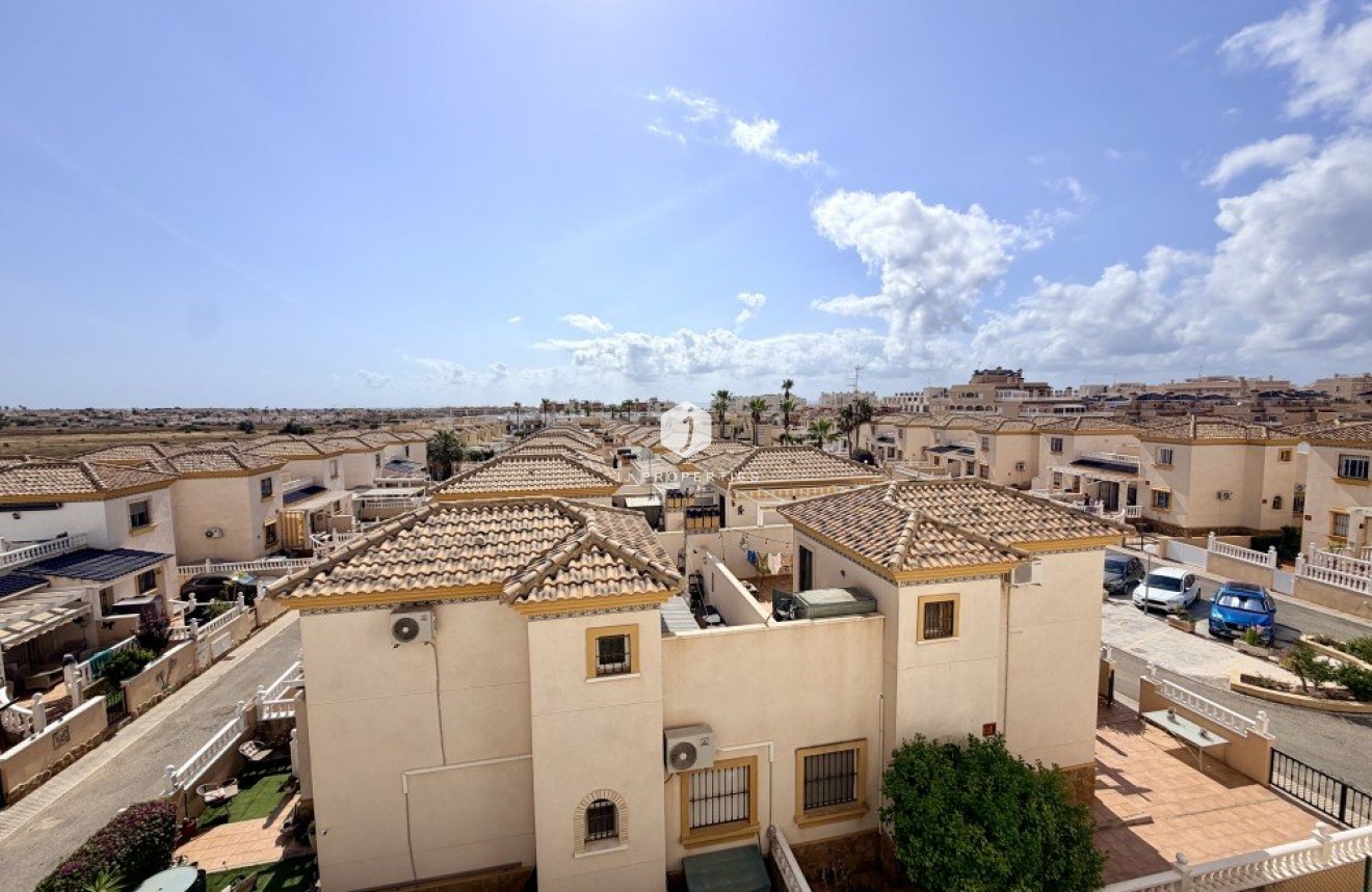 Tweedehands - Appartement / flat -
Orihuela Costa - Costa Blanca