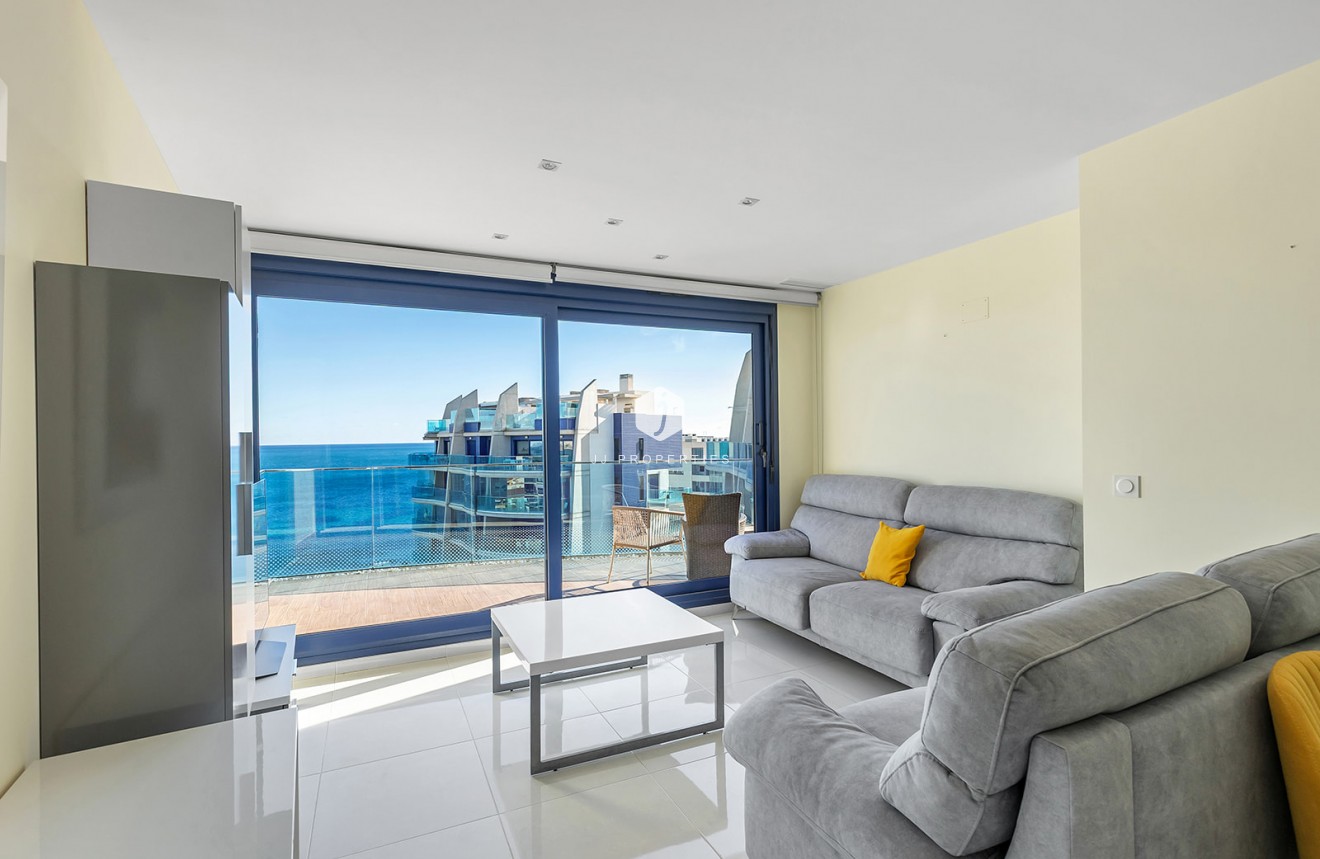 D'occasion - Attique -
Torrevieja - Costa Blanca