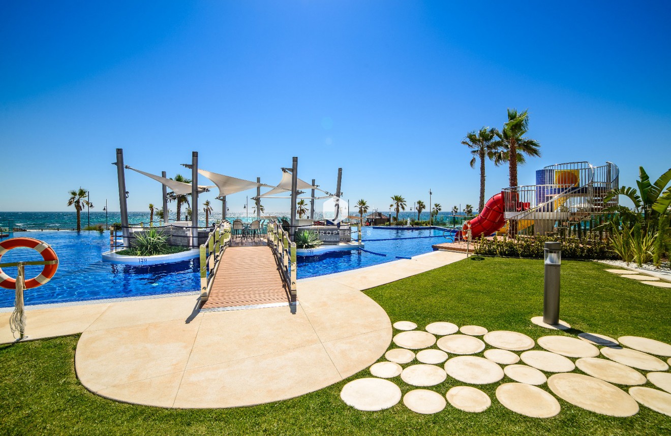 D'occasion - Attique -
Torrevieja - Costa Blanca