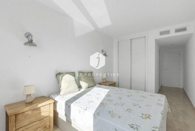 D'occasion - Attique -
Torrevieja - Costa Blanca
