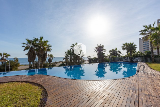D'occasion - Attique -
Torrevieja - Costa Blanca