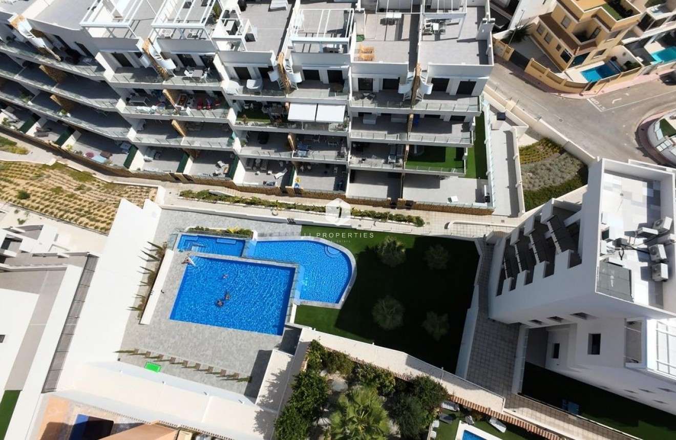 Aus zweiter Hand - Penthouse -
Orihuela Costa - Villamartín-las Filipinas