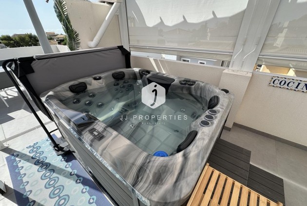 Aus zweiter Hand - Penthouse -
Orihuela Costa - Villamartín-las Filipinas