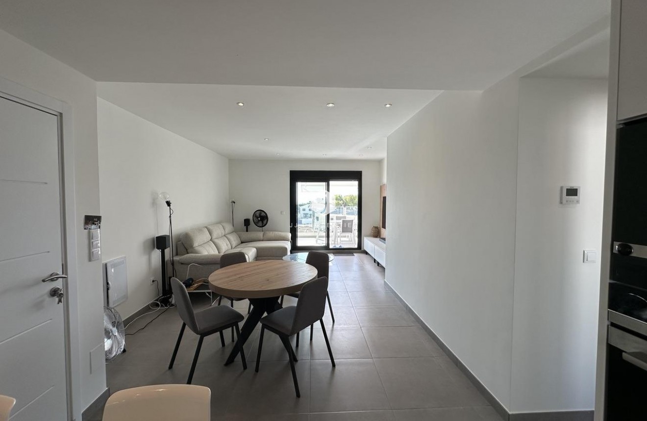 Aus zweiter Hand - Penthouse -
Orihuela Costa - Villamartín-las Filipinas