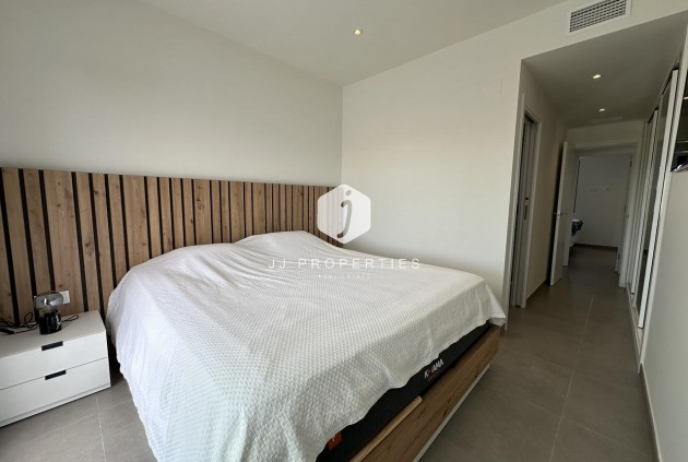 Aus zweiter Hand - Penthouse -
Orihuela Costa - Villamartín-las Filipinas