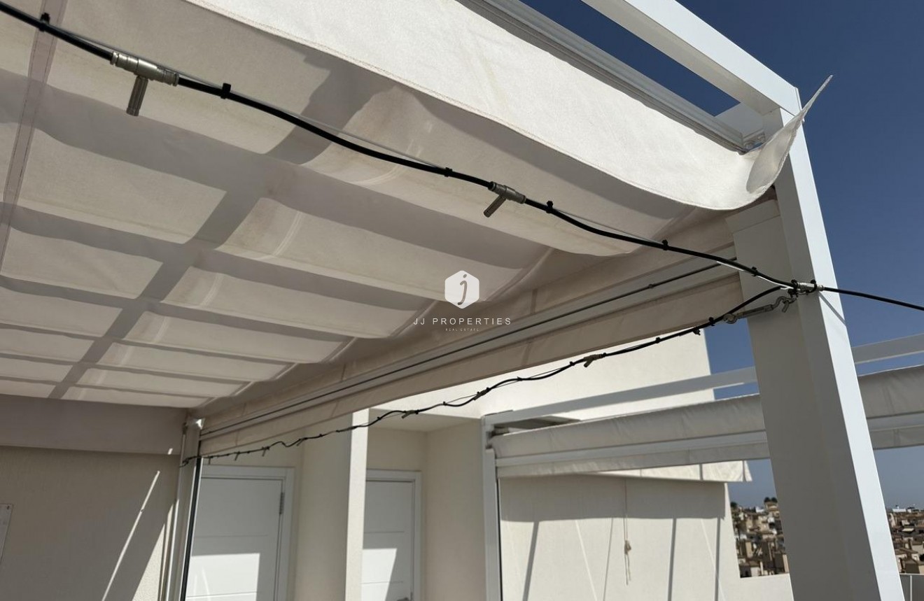 Aus zweiter Hand - Penthouse -
Orihuela Costa - Villamartín-las Filipinas