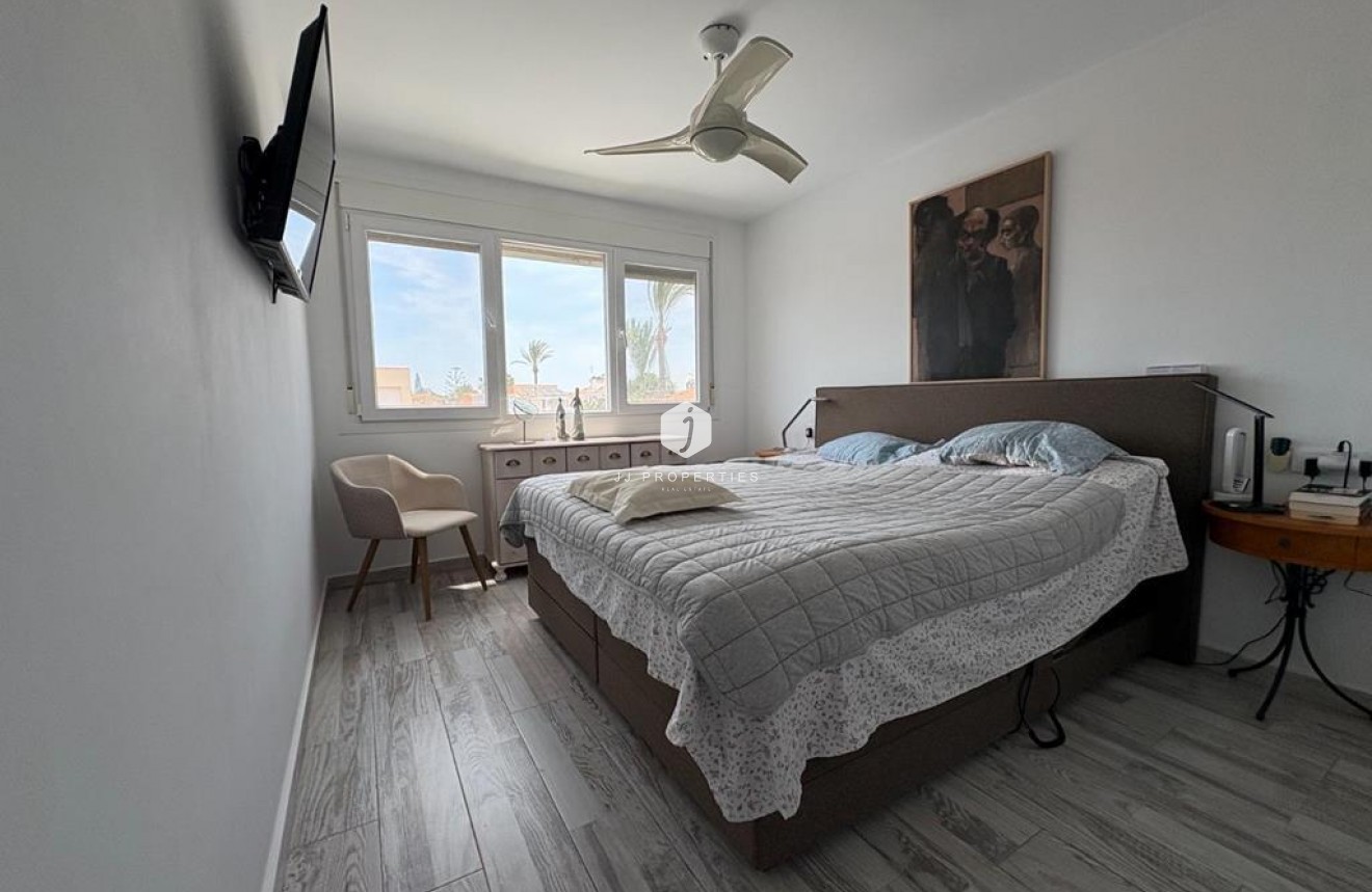 Aus zweiter Hand - Villa -
Torrevieja - Torreta Florida