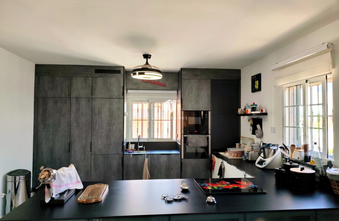 D'occasion - Villa -
San Miguel / Vistabella Golf - Inland