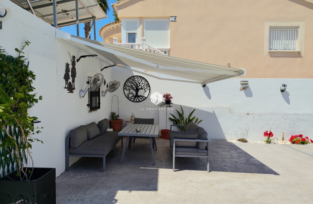 D'occasion - Villa -
San Miguel / Vistabella Golf - Inland