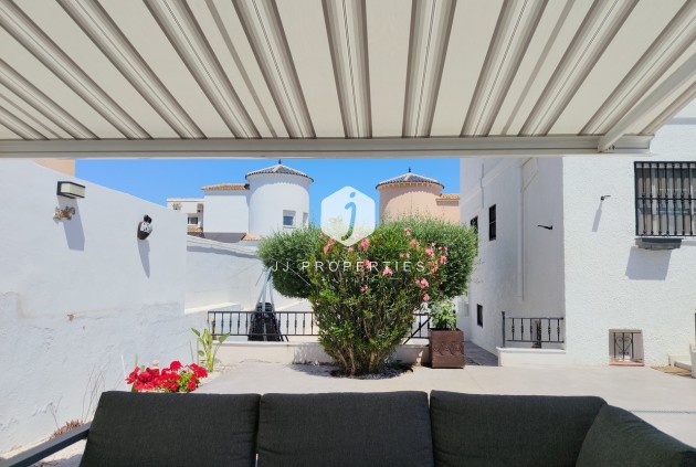 D'occasion - Villa -
San Miguel / Vistabella Golf - Inland