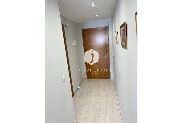 D'occasion - Appartement -
Torrevieja - Playa del Cura