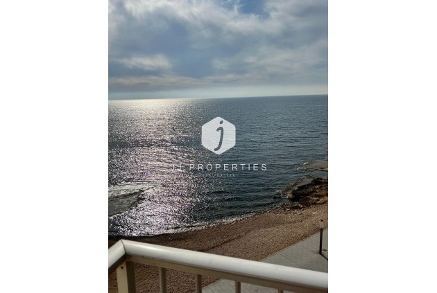 D'occasion - Appartement -
Torrevieja - Playa del Cura