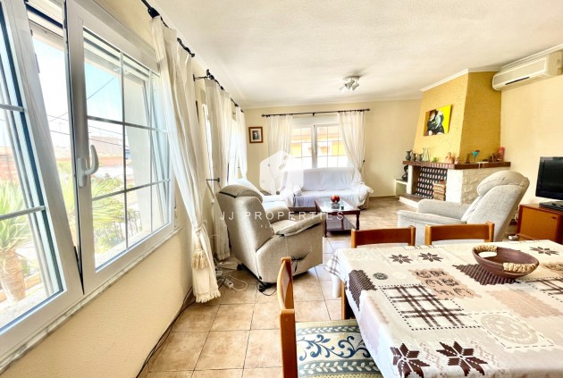 Aus zweiter Hand - Villa -
Benijofar - Costa Blanca