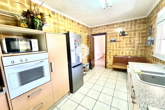 Aus zweiter Hand - Villa -
Benijofar - Costa Blanca