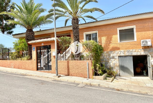 Aus zweiter Hand - Villa -
Benijofar - Costa Blanca