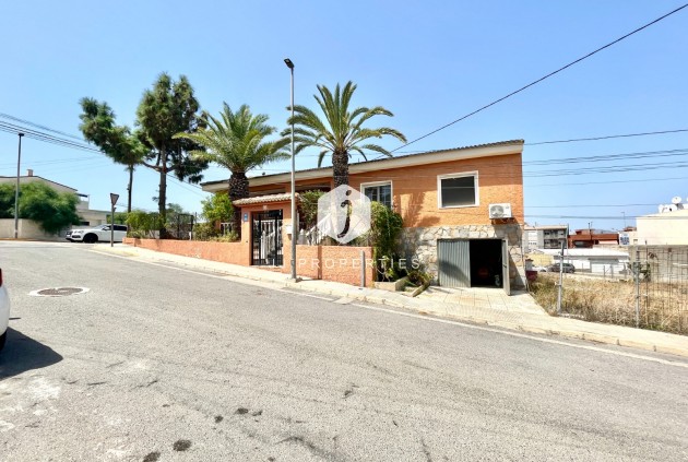 Aus zweiter Hand - Villa -
Benijofar - Costa Blanca