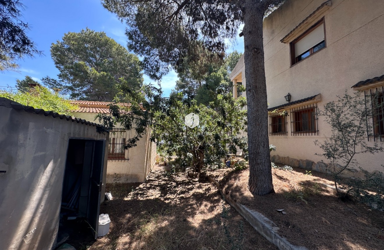 Aus zweiter Hand - Villa -
Torrevieja - Costa Blanca