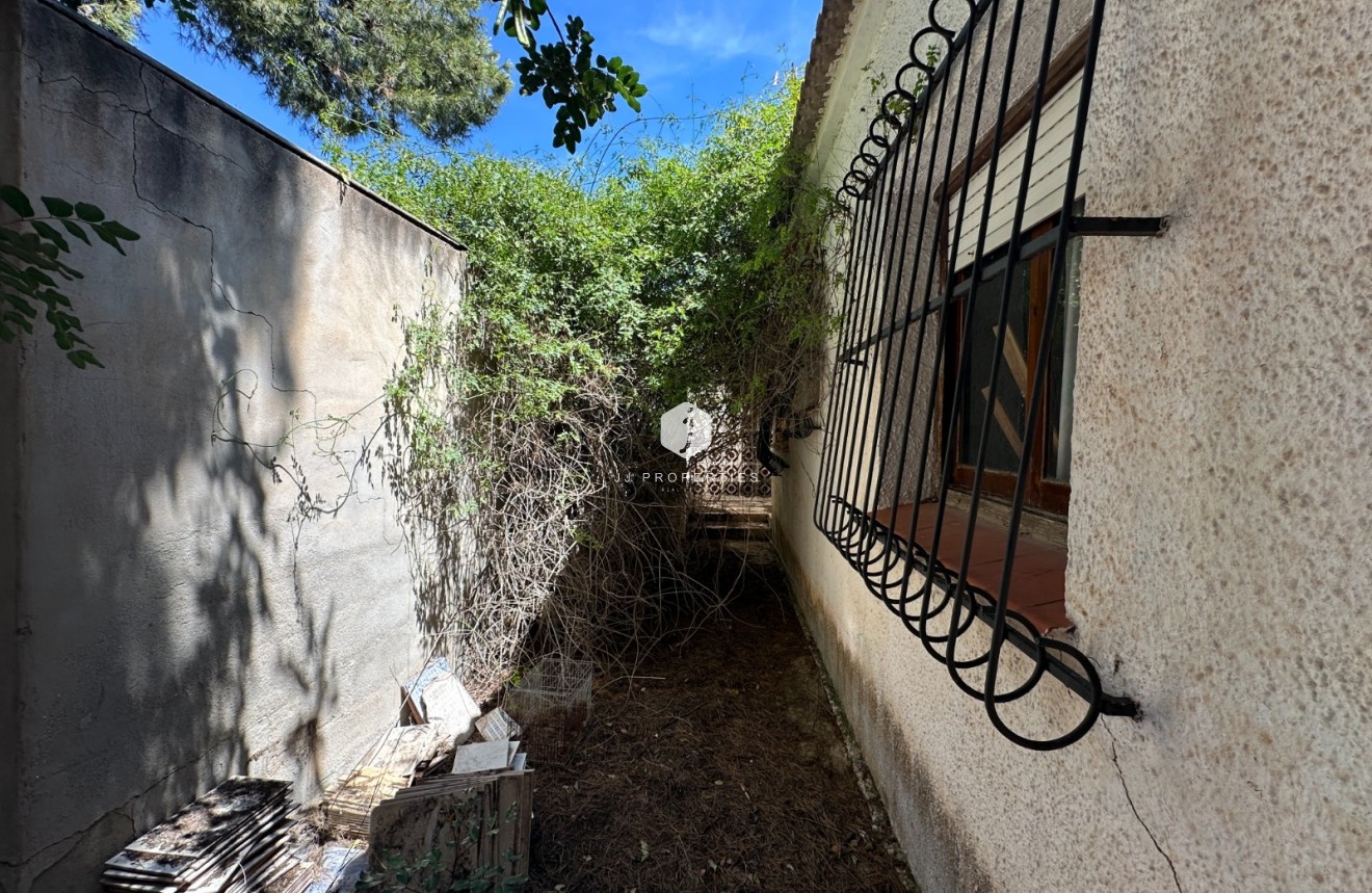 Aus zweiter Hand - Villa -
Torrevieja - Costa Blanca