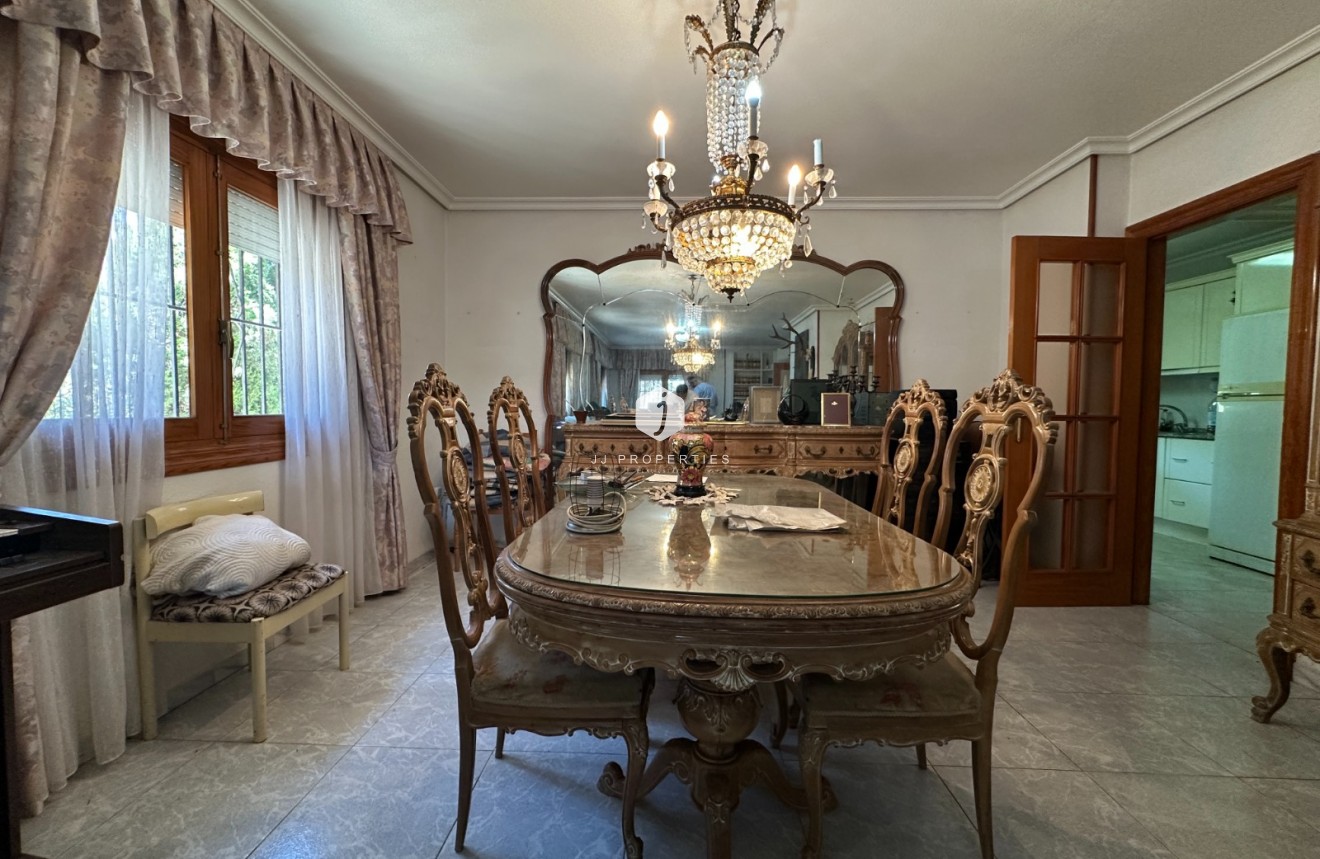 Aus zweiter Hand - Villa -
Torrevieja - Costa Blanca