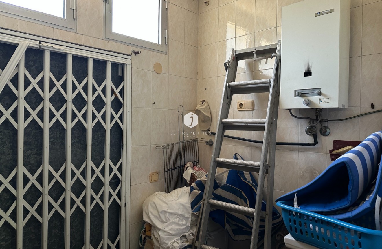 Aus zweiter Hand - Villa -
Torrevieja - Costa Blanca