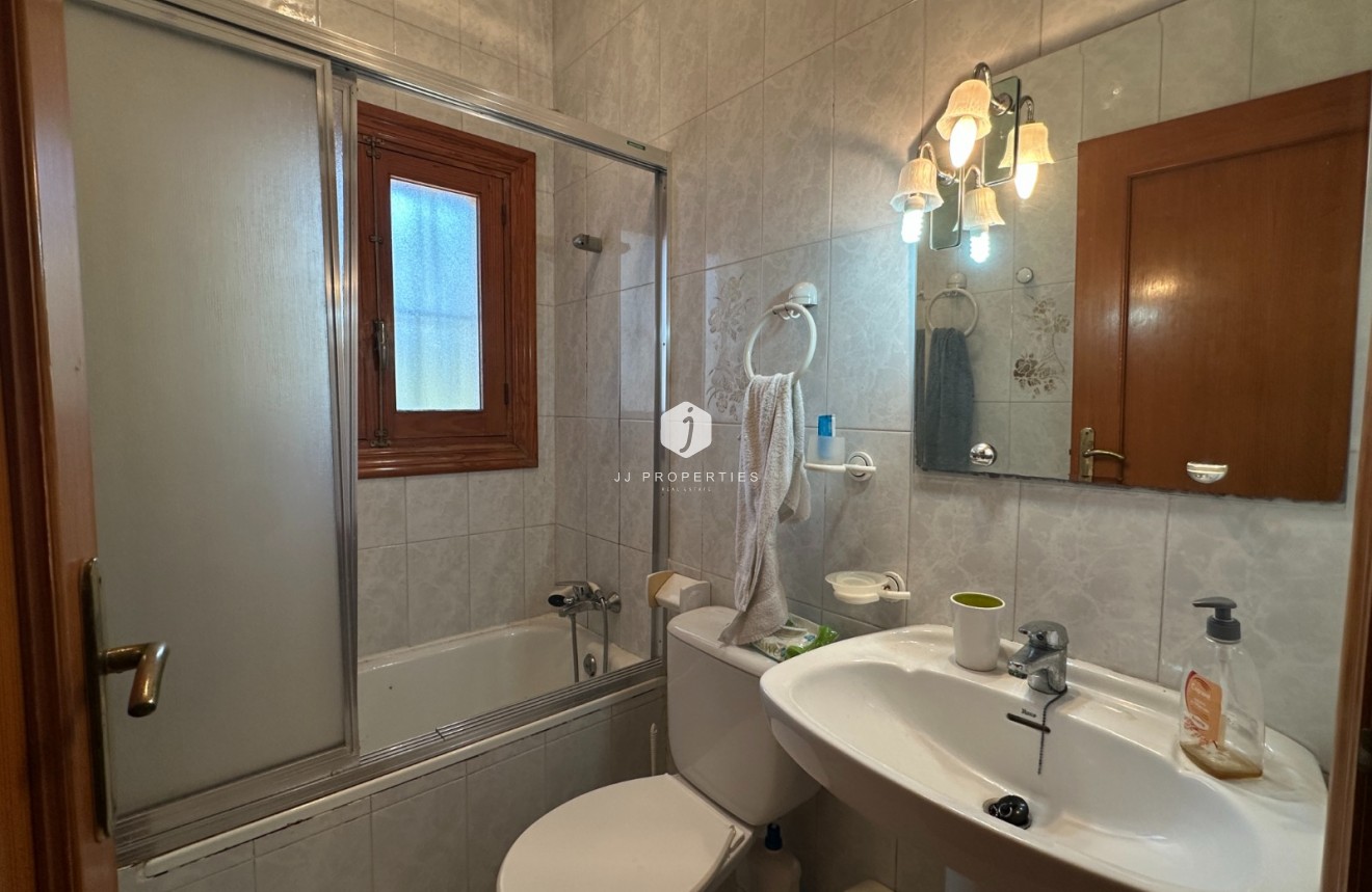 Aus zweiter Hand - Villa -
Torrevieja - Costa Blanca