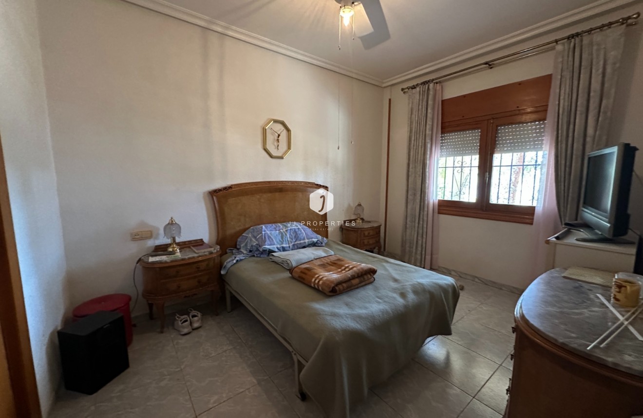 Aus zweiter Hand - Villa -
Torrevieja - Costa Blanca