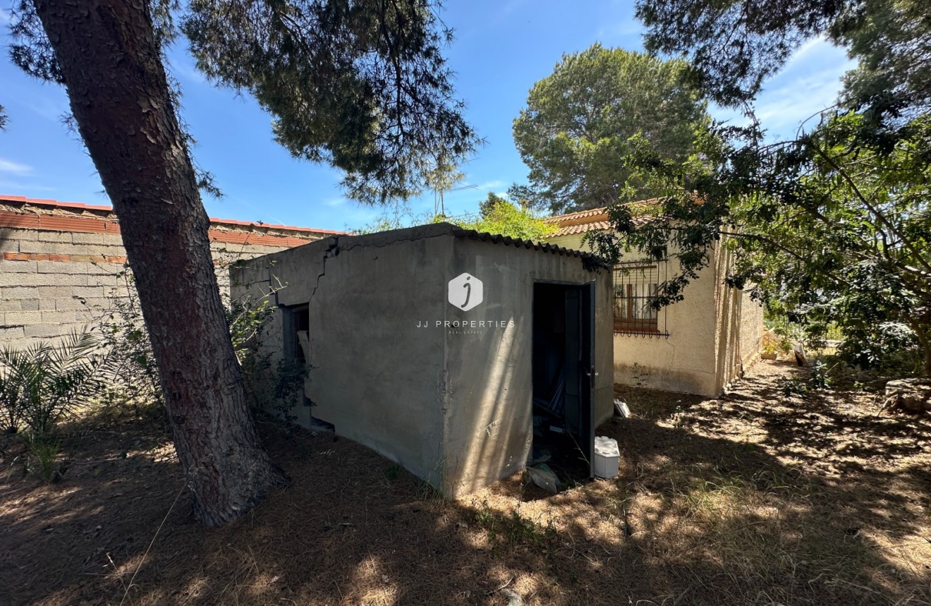 Aus zweiter Hand - Villa -
Torrevieja - Costa Blanca