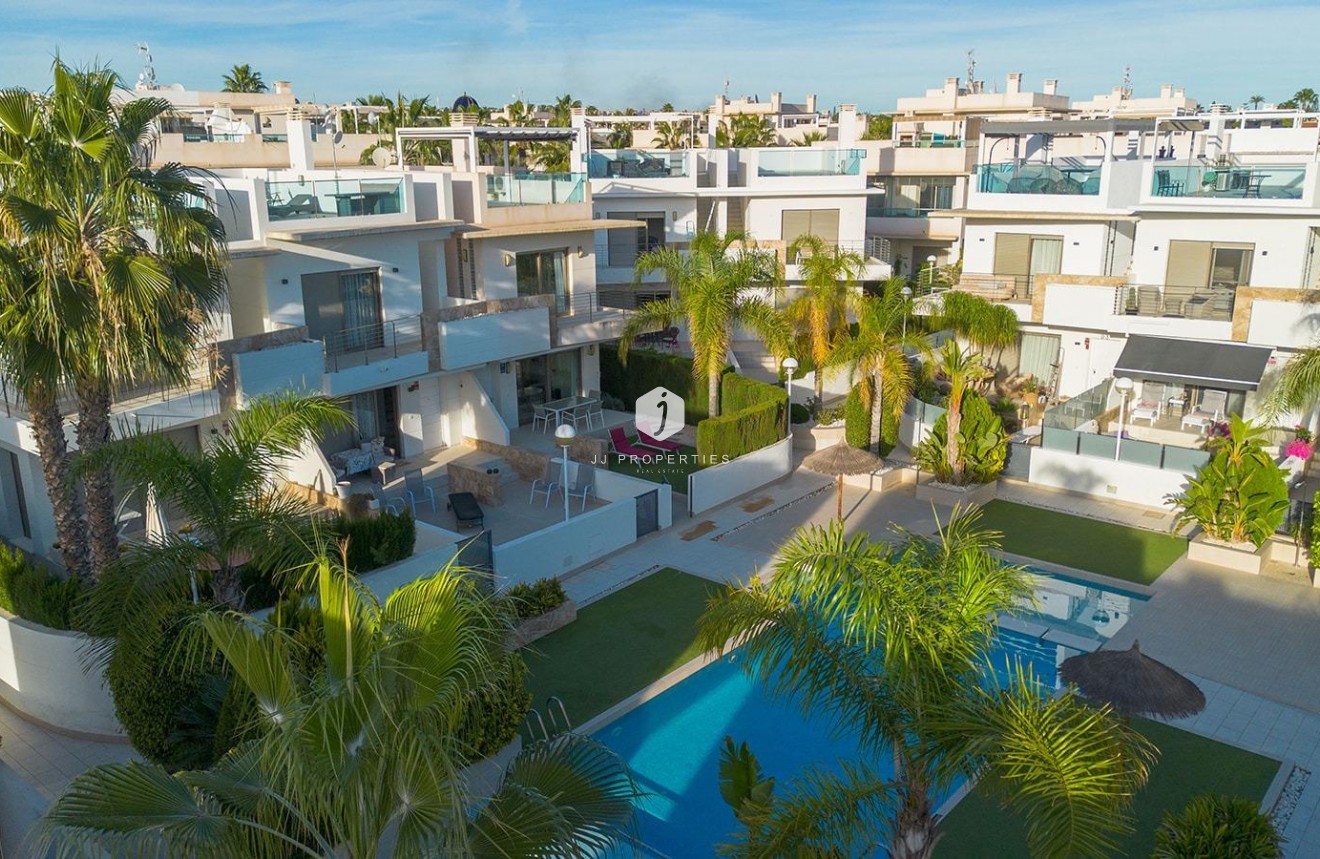 Aus zweiter Hand - Duplex -
Ciudad Quesada - Costa Blanca Sur