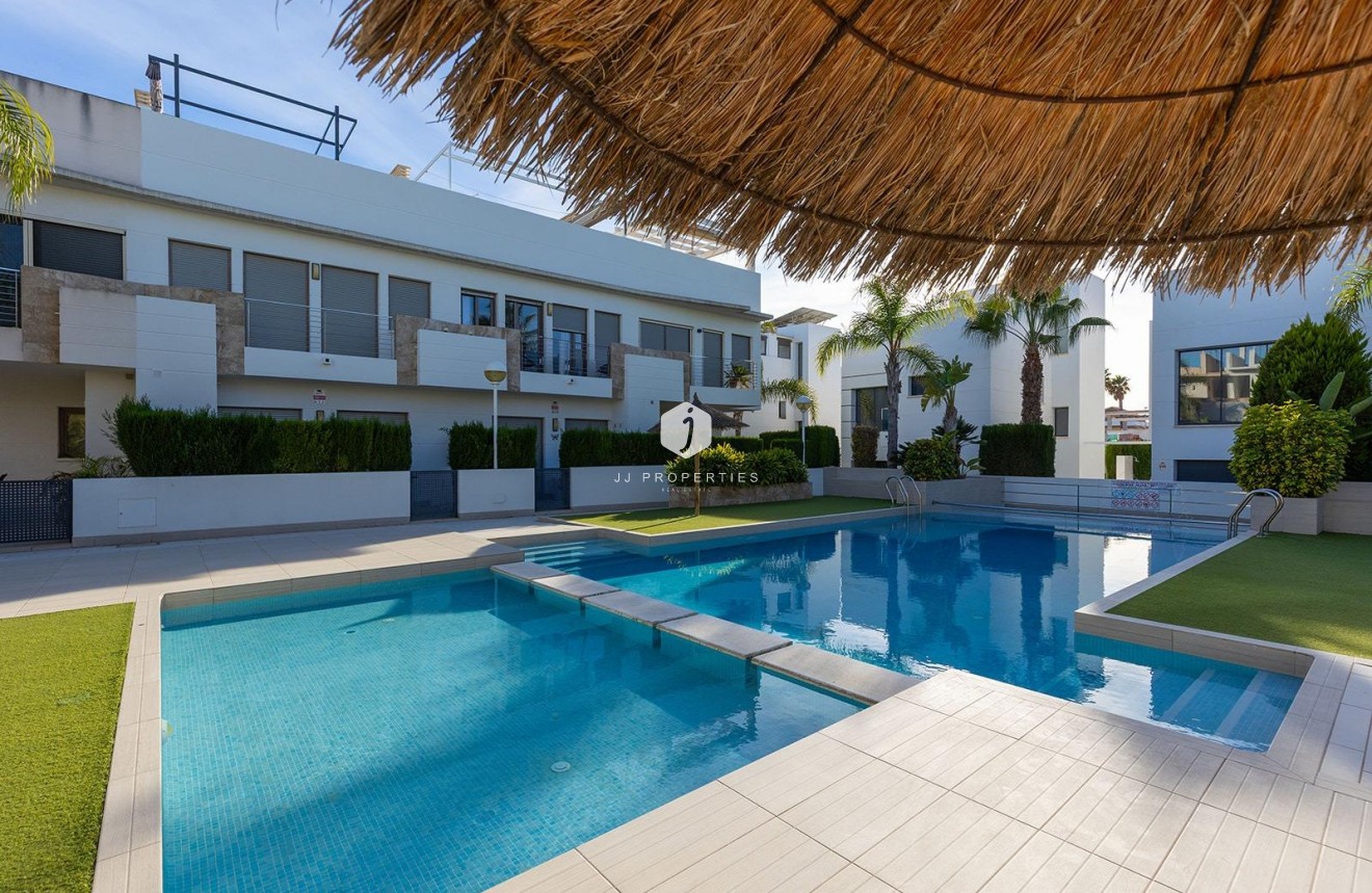 Aus zweiter Hand - Duplex -
Ciudad Quesada - Costa Blanca Sur