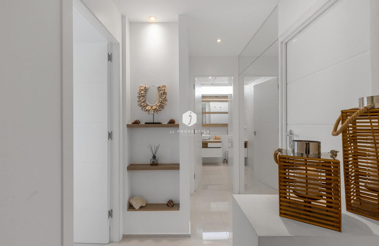 Aus zweiter Hand - Duplex -
Ciudad Quesada - Costa Blanca Sur