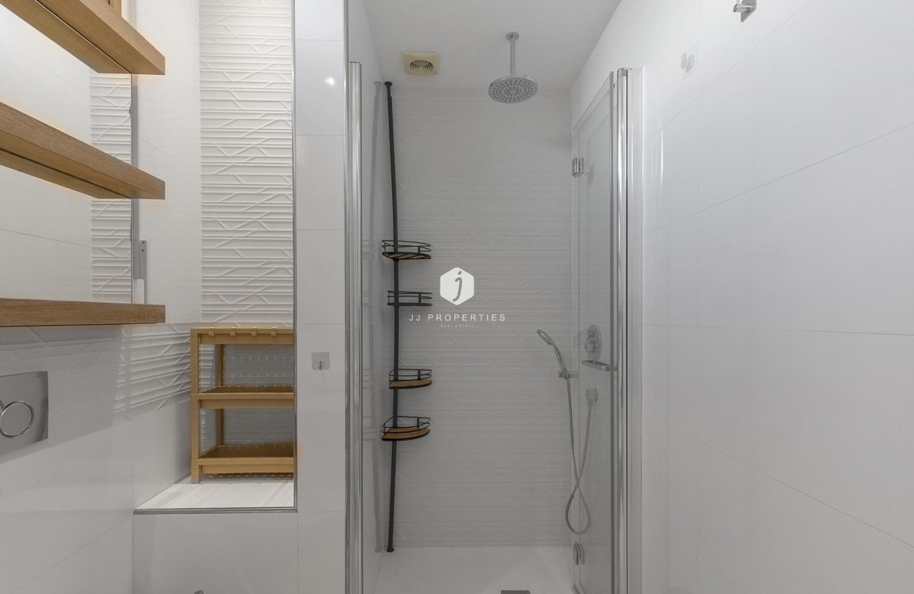 Aus zweiter Hand - Duplex -
Ciudad Quesada - Costa Blanca Sur