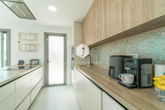 D'occasion - Villa -
Orihuela Costa - Costa Blanca