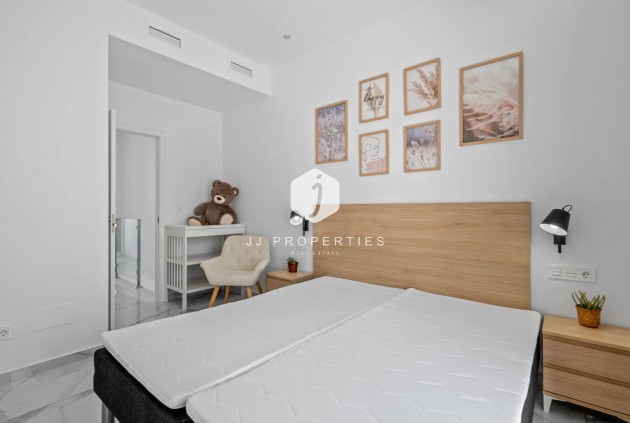 Aus zweiter Hand - Villa -
Torrevieja - Costa Blanca