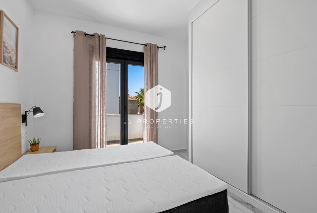 Aus zweiter Hand - Villa -
Torrevieja - Costa Blanca