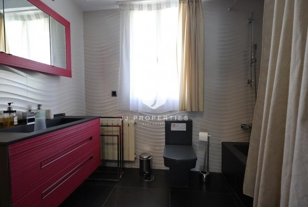 Z drugiej ręki - Villa -
Cabo Roig - Costa Blanca