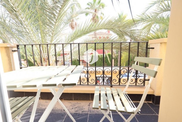 Z drugiej ręki - Villa -
Cabo Roig - Costa Blanca